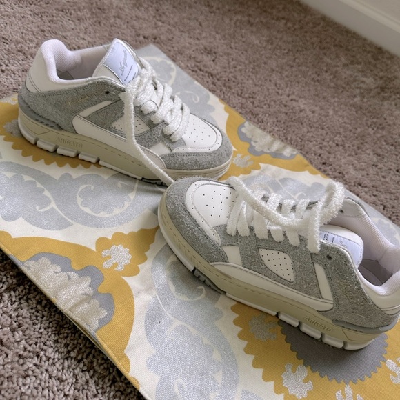 AXEL ARIGATO AREA LO FLUFFY SNEAKER - Picture 1 of 10